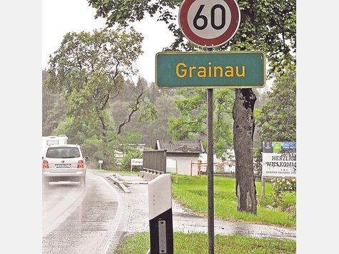 1279652316-7201348_528-N09